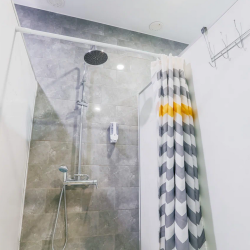 Фото Отель Good hotel (Гуд)