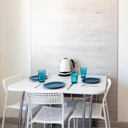 Фото Отель Уютная квартира на бульваре Приморский