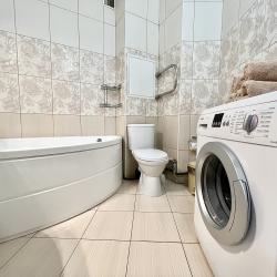 Фото Отель Rental Family Rooms (Рентал Фэмили Румс) на улице Революции 1905 года