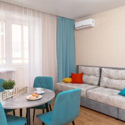 Фото Отель Top house на улице Нейбута 2 А корпус 1