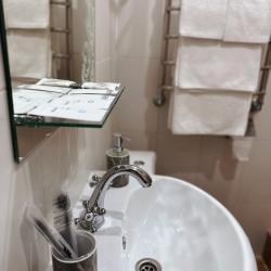 Номер комфорт с 1 двуспальной кроватью