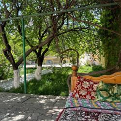 Фото Отель World Guest House (Гостевой дом Мир)