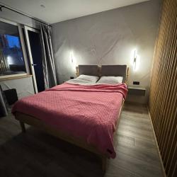 Фото Апартаменты на улице Варламова 31