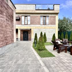 Фото Отель An Apart home