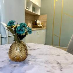 Фото Апартаменты на территории Гусарская 6