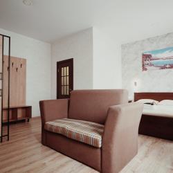 Номер стандарт улучшенный с 1 двуспальной кроватью