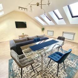 Фото Отель Rental Family Rooms (Рентал Фэмили) на Детском переулке