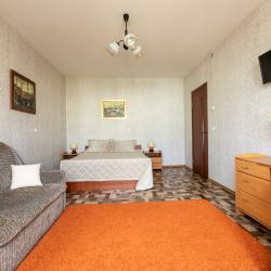 Фото Апартаменты на улице Гусарская 6 к12