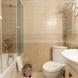 Комната стандарт с 1 двуспальной кроватью