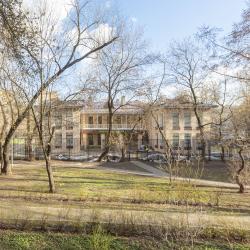 Фото Отель Уютная квартира с балконом в двух минутах пешком от метро Дубровка