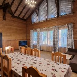 Фото Отель Дом В1 на базе отдыха Новинки Парк