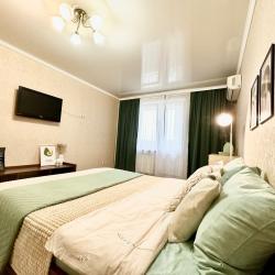 Фото Апартаменты на улице Гаражная 79