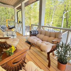Фото Отель Sunny Home Дом на ул. Мира 32 (Санни Хоум)