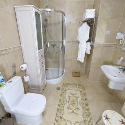 2-комнатные апартаменты стандарт с видом на монастырь (с завтраком)