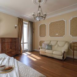 Фото Отель MyHome YourHome (МайХоум ЙоХоум) на 11-ой линии Васильевского острова 4