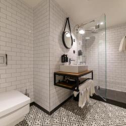 Penta Standard Twin Room