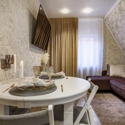 Фото Апартаменты на улице Октябрьская 3