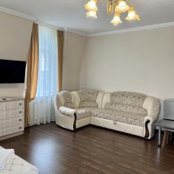 Фото Отель Mountains (Маунтинс)