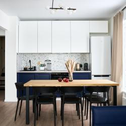 Фото Отель MyHome YourHome (МайХоум ЙоХоум) на улице Парадная