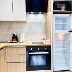 4-местные 1-комнатные апартаменты люкс Тюмень, улица Сакко, д. 24 с 1 двуспальной кроватью