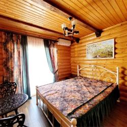 2-местный номер полулюкс  с балконом и видом на бассейн(Корпус сруб)