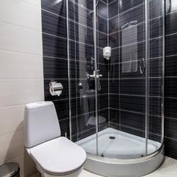 Номер стандарт с 1 двуспальной кроватью