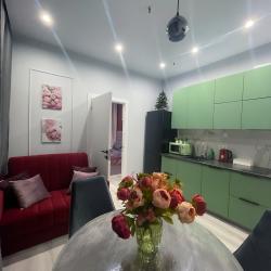 Фото Отель YellowPin Apartments (Йелоупин Апартментс)