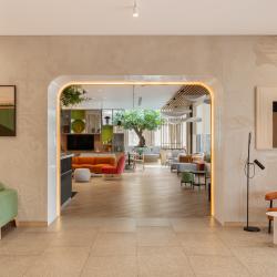 Фото Отель Holiday Inn Almaty (Холидей Инн )