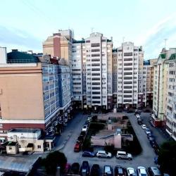 Фото Апартаменты на улице Танкиста Александрова 4