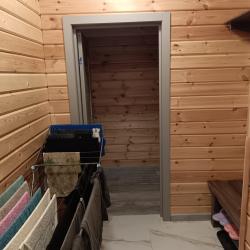 Коттедж улучшенный с 2 односпальными и 1 двуспальной кроватью
