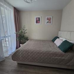 Фото Апартаменты на бульваре Зеленый 19