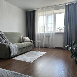 Фото Апартаменты на улице Ленина 106а