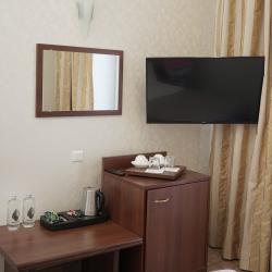 Номер стандарт с 1 двуспальной кроватью