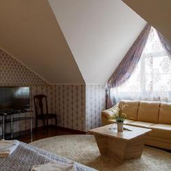 Номер люкс с 1 двуспальной кроватью