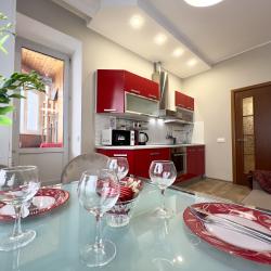 2-комнатные апартаменты люкс рядом с Набережной с видом на Бульвар Дзержинского