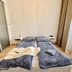 Фото Отель Artinvest (Артинвест) на улице Жуковского