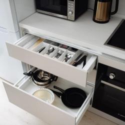 Фото Апартаменты на улице Ивана Захарова 17