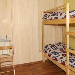 Номер эконом с 1 двухъярусной кроватью (без окна, мансарда)