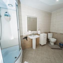 3-комнатные апартаменты Семейный дом 1 этаж (с завтраком)