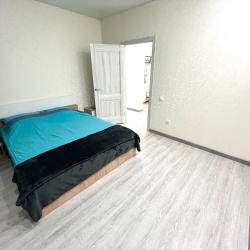 Фото Отель Romlex Apartments (Ромлекс) на улице Героев Сталинградской битвы 9