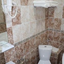 Номер стандарт с 1 двуспальной кроватью
