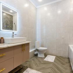 Фото Отель Meridian Apartments (Мередиан Апартментс) на проспекте Абая