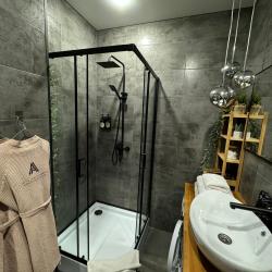 Фото Отель Loft на улице Красноармейская 157в/83