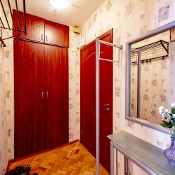 Фото Апартаменты на улице Профсоюзная 140 корпус 1