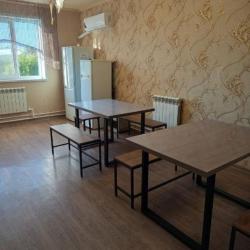 Комната эконом с 2 односпальными кроватями (удобства на этаже)