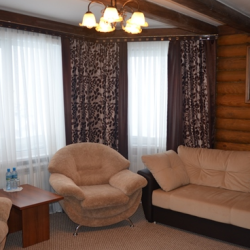 Фото Отель Тирольский