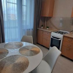 Фото Уютные апартаменты на Пролетарке