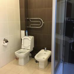 Номер люкс с 1 двуспальной кроватью #5, 10