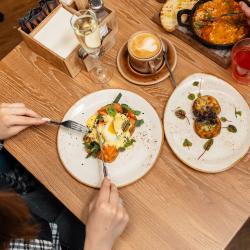 Фото AYS Design Hotel Rosa Khutor (Айс Дизайн отель Роза Хутор)