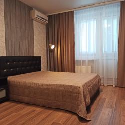 Фото Апартаменты на улице Короленко 4